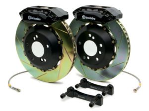 Kit completos de frenos deportivos BREMBO negros Kit completos de frenos deportivos BREMBO negros